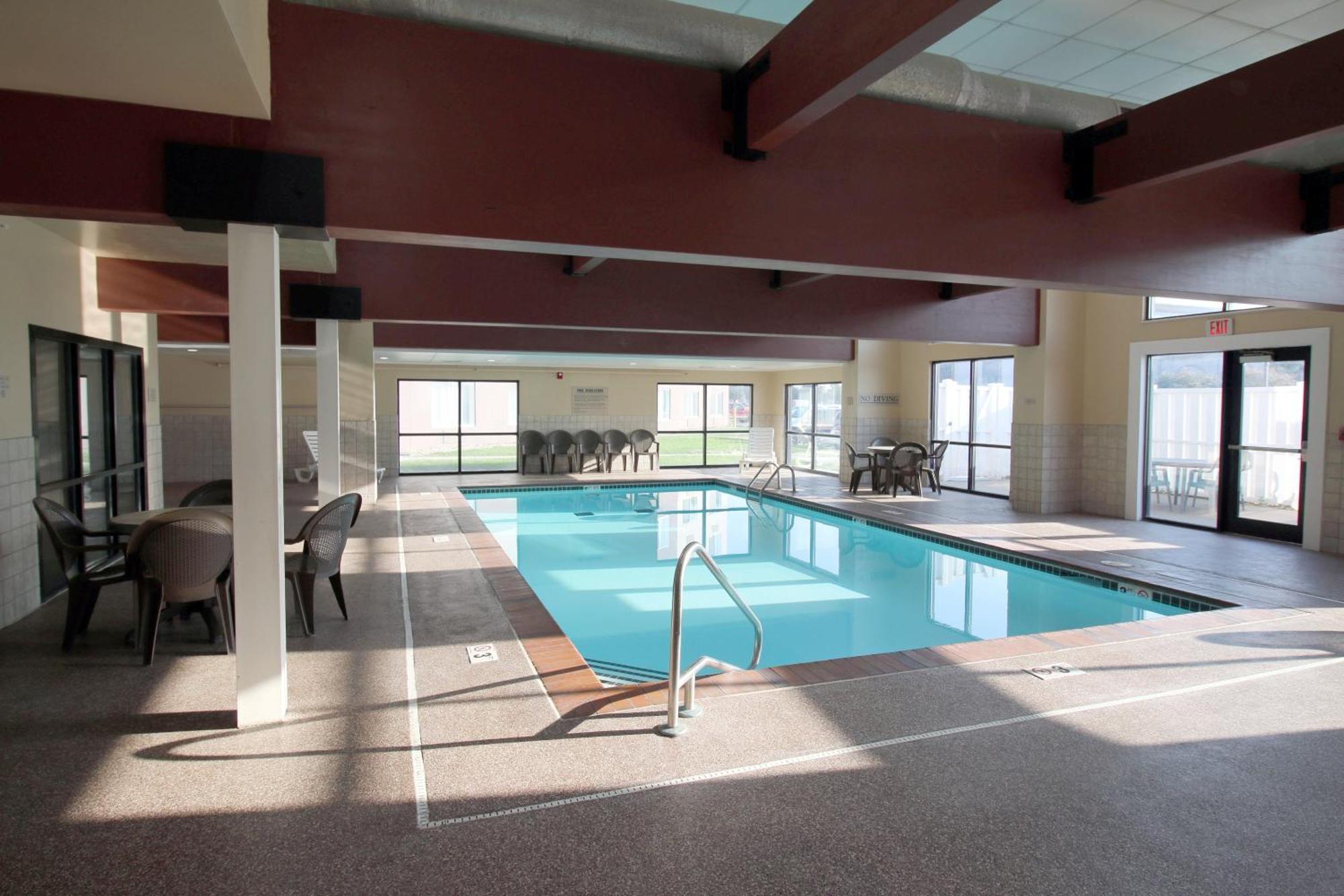 Country Inn & Suites By Radisson, Council Bluffs, Ia ภายนอก รูปภาพ